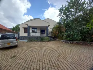 Furnished 4bdrm House in Kira Executive for Sale