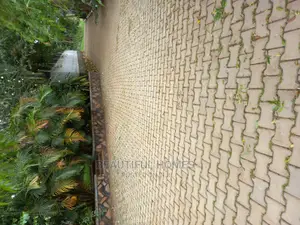 Furnished 4bdrm Bungalow in Kira for Sale