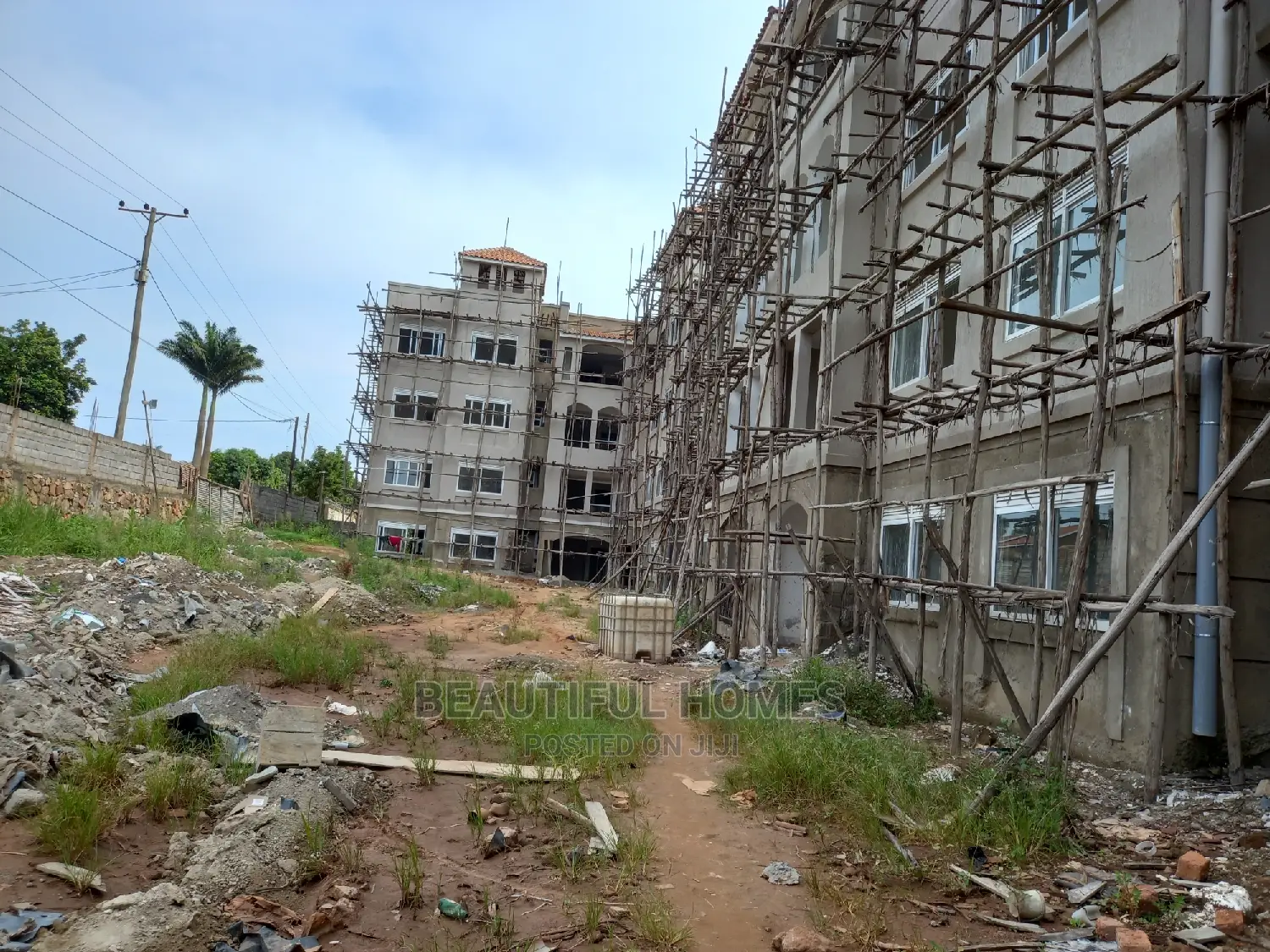 Furnished 2bdrm Condo in Naalya Estate, Central Division for Sale