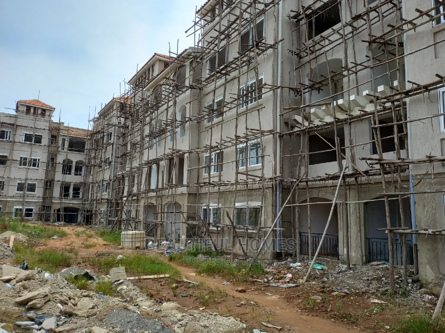 Furnished 3bdrm Condo in Naalya, Central Division for Sale