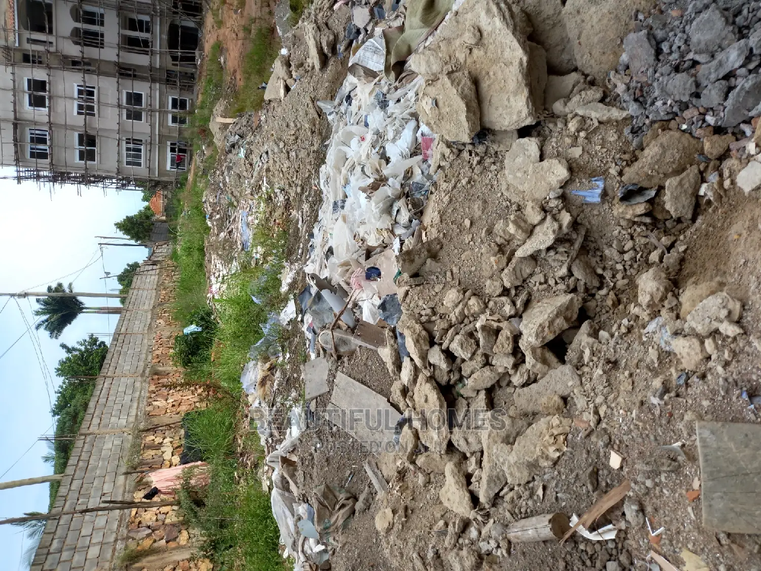Furnished 3bdrm Condo in Naalya, Central Division for Sale