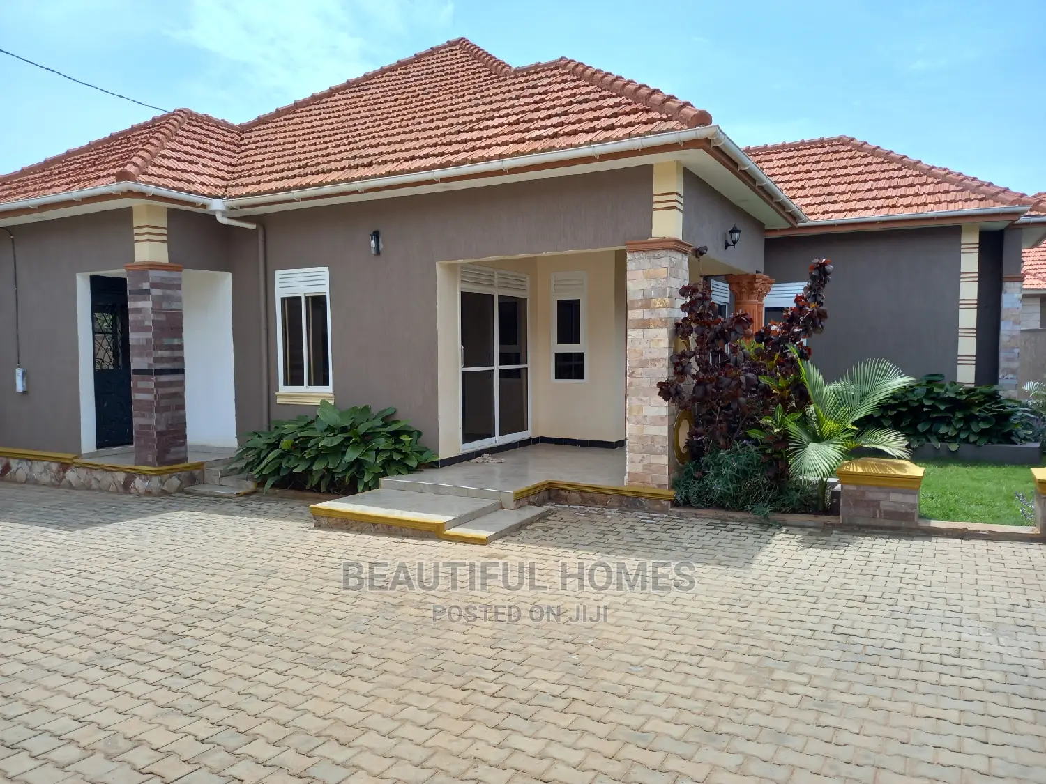 Furnished 4bdrm House in Kira Gated Estate for Sale