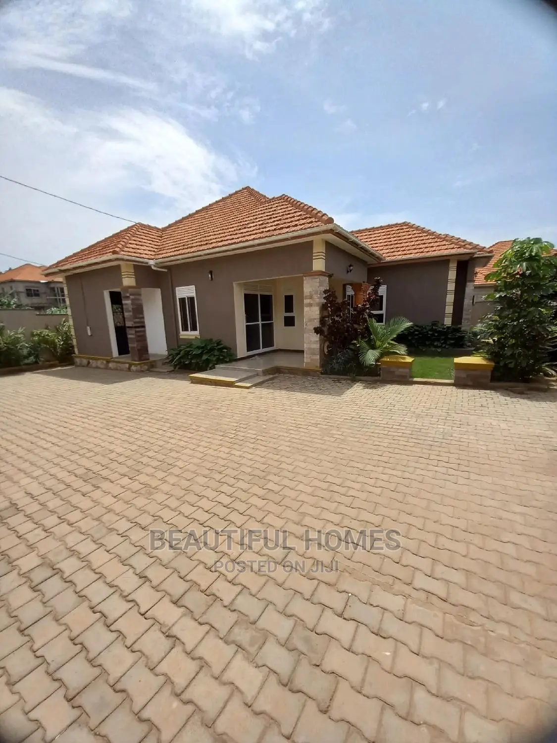 Furnished 4bdrm House in Kira Gated Estate for Sale