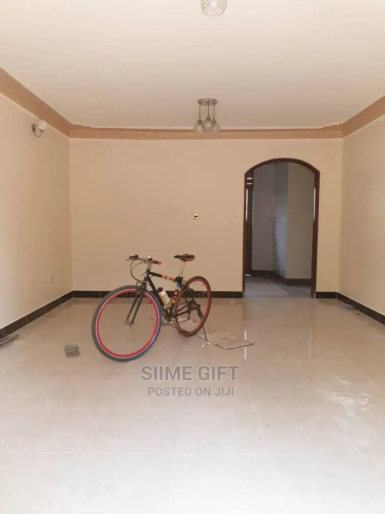 4bdrm Duplex in Nalya Near Nothern, Central Division for rent