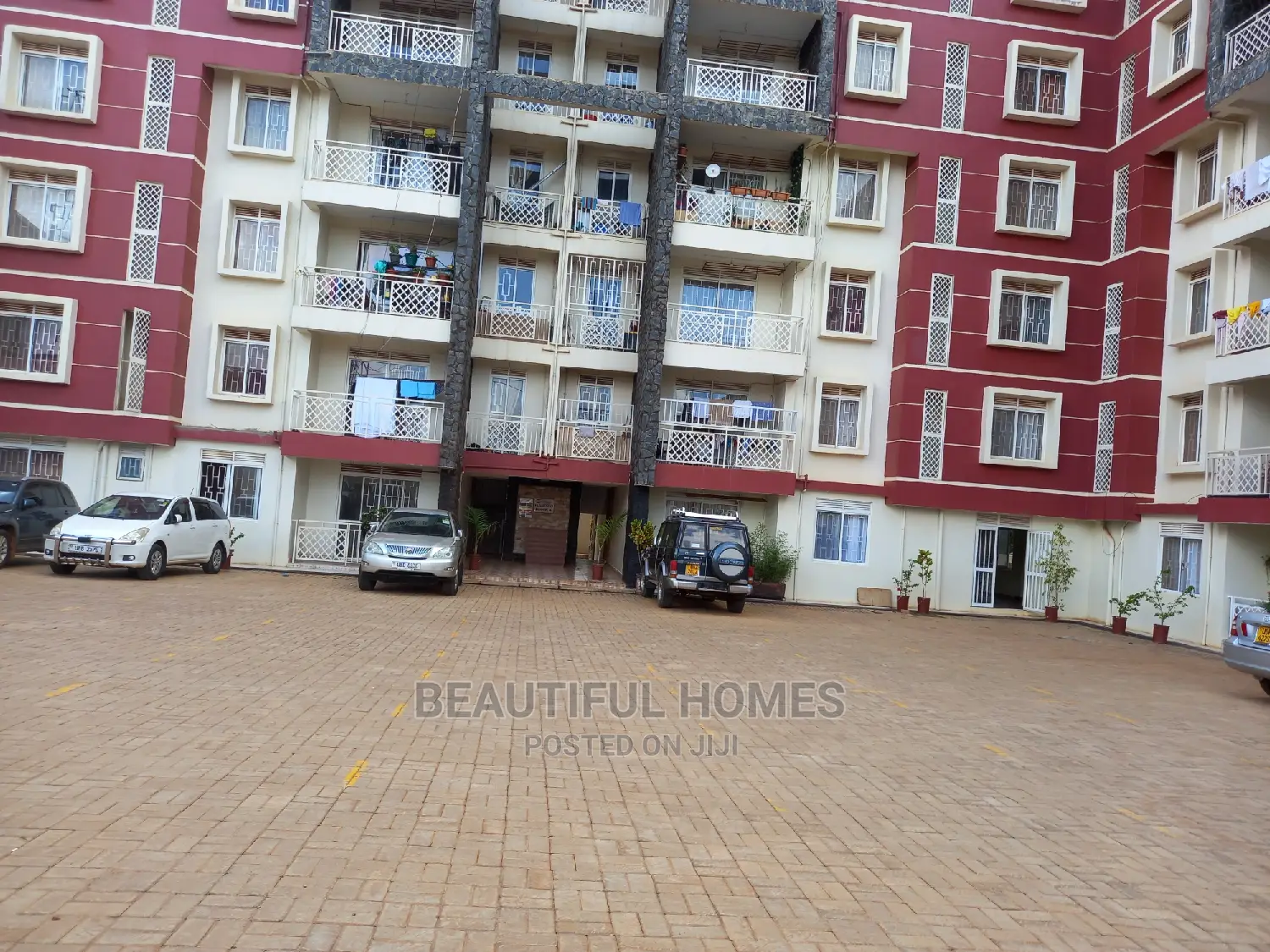 Furnished 3bdrm Condo in Najjera, Central Division for Sale