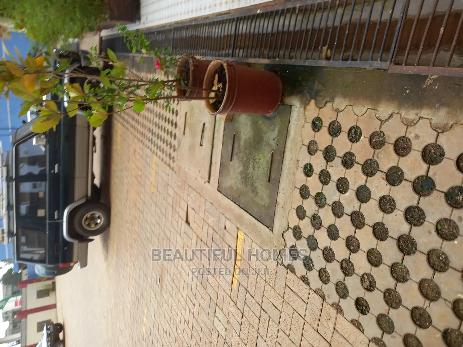 Furnished 3bdrm Apartment in Najjera 1, Central Division for Sale