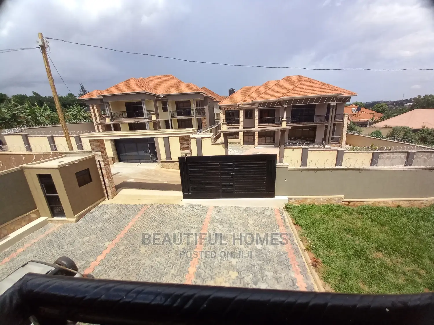 Furnished 7bdrm Mansion in Najjera Rich, Central Division for Sale