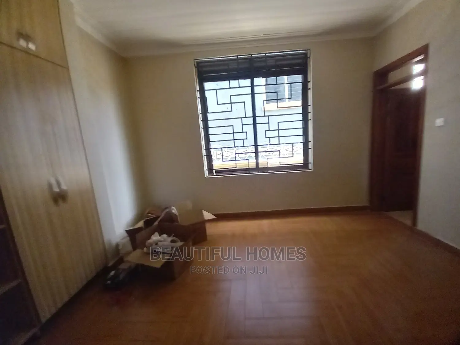 Furnished 7bdrm Mansion in Najjera Mansions, Central Division for Sale