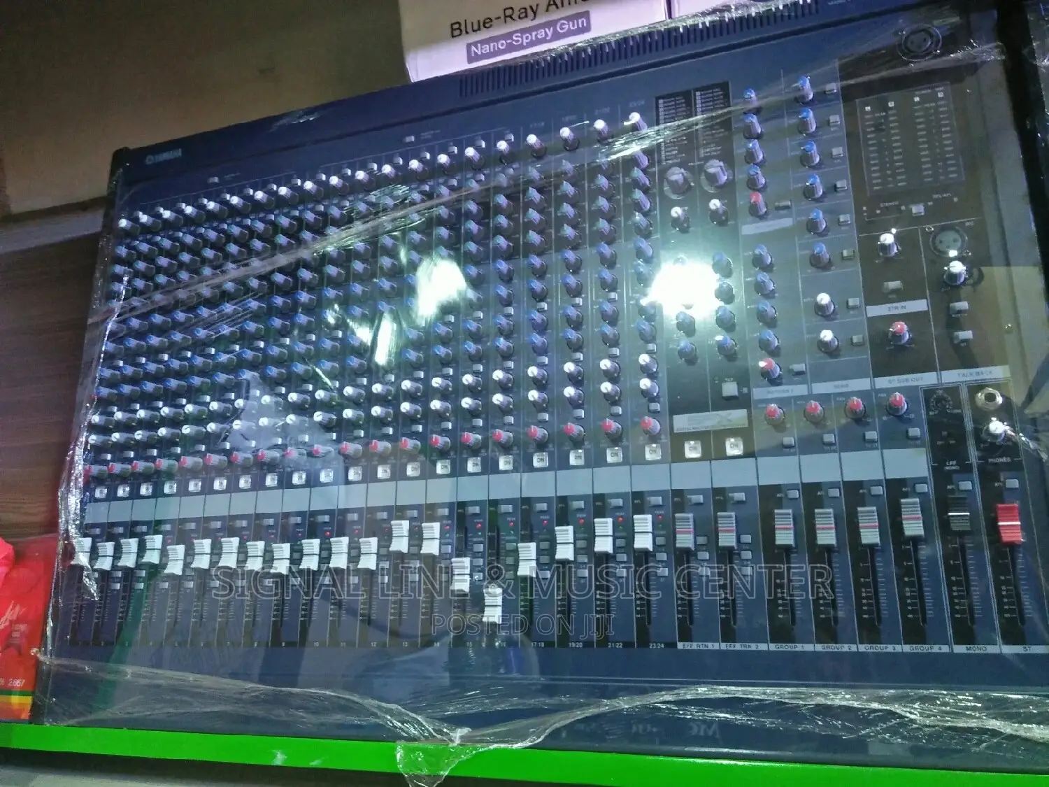 Yamaha Mg24 /14fx Live Mixer 4channels