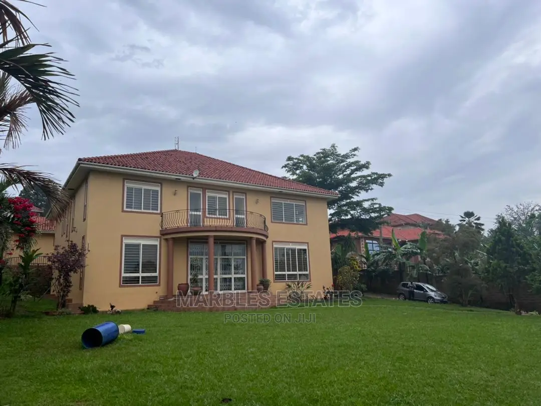 5bdrm House in Mutungo, Central Division for Rent
