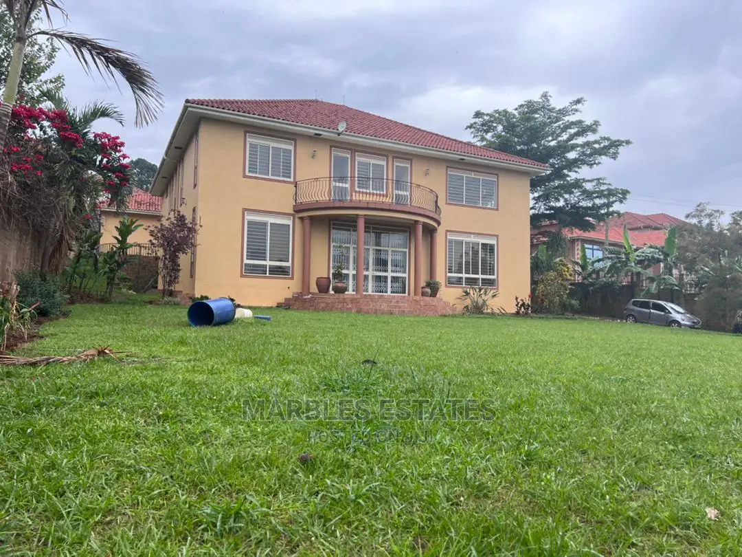 5bdrm House in Mutungo, Central Division for Rent