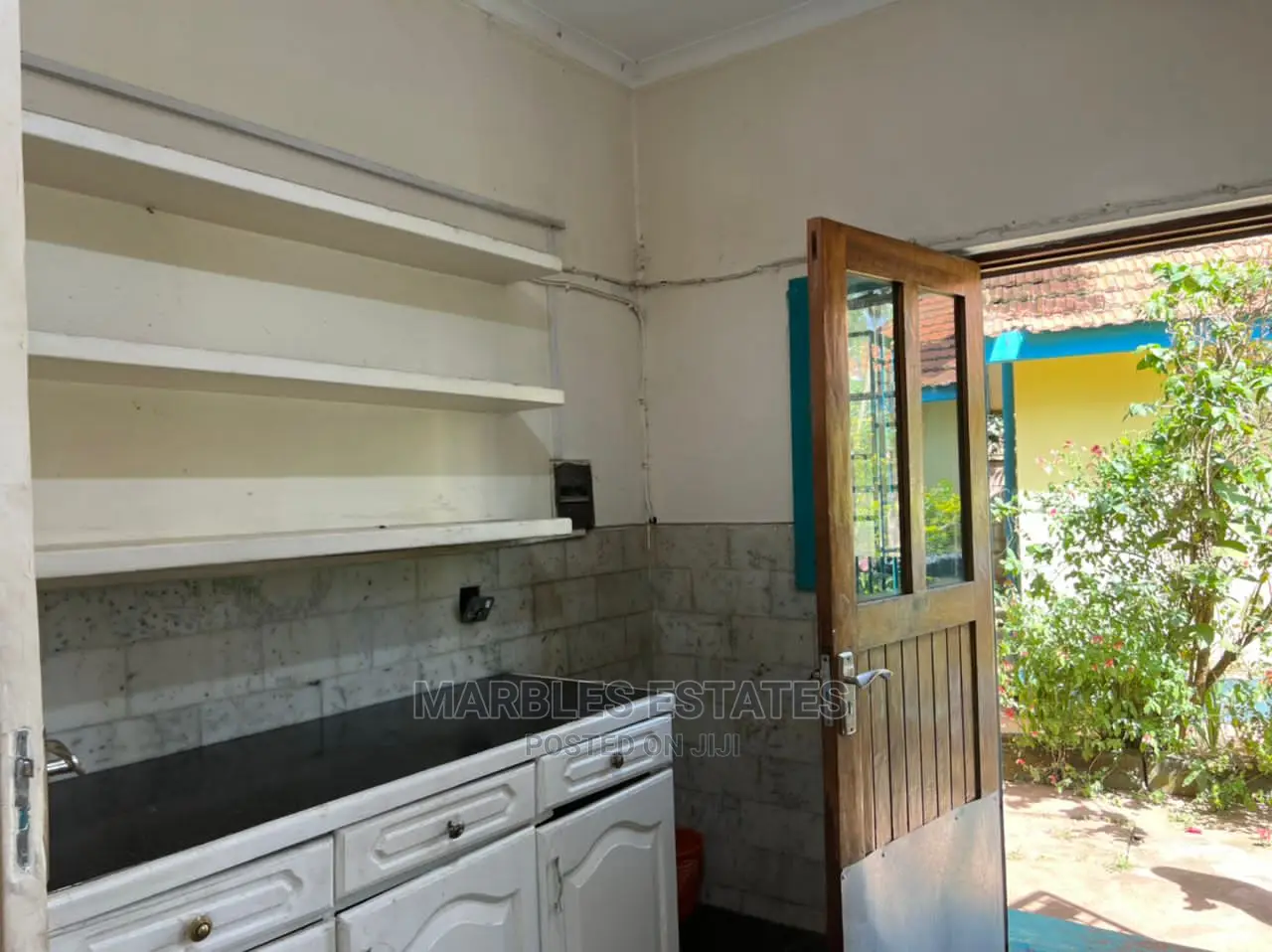 6bdrm House in Kololo, Central Division for Rent