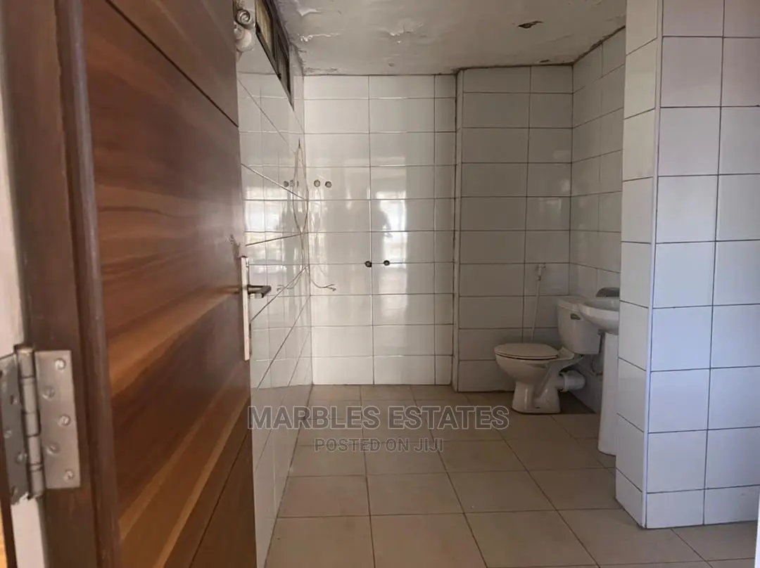 6bdrm House in Kololo, Central Division for Rent