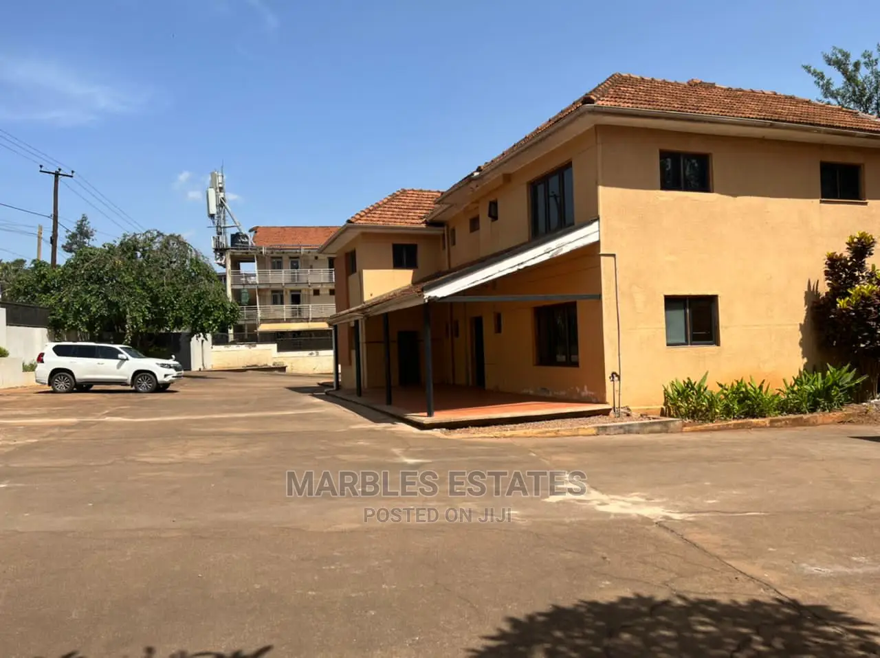 10bdrm House in Kololo, Central Division for Rent