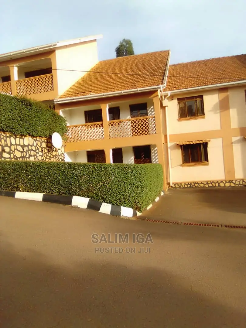3bdrm Townhouse/Terrace in Kololo Property, Central Division for Rent