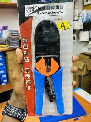 Modular Plug Crimping Tool