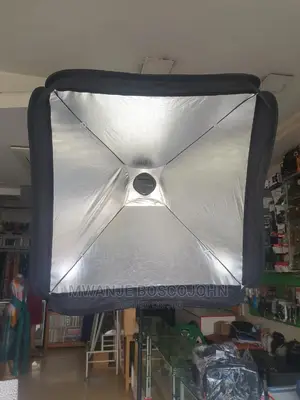 Soft Box 80 by 80