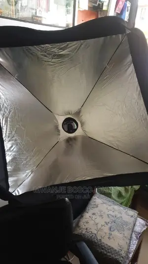 Soft Box 80 by 80