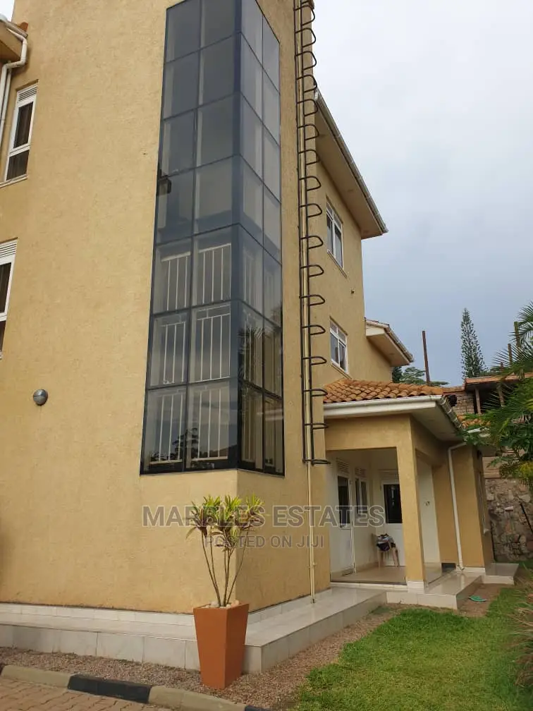 Furnished 7bdrm House in Munyonyo, Central Division for Rent