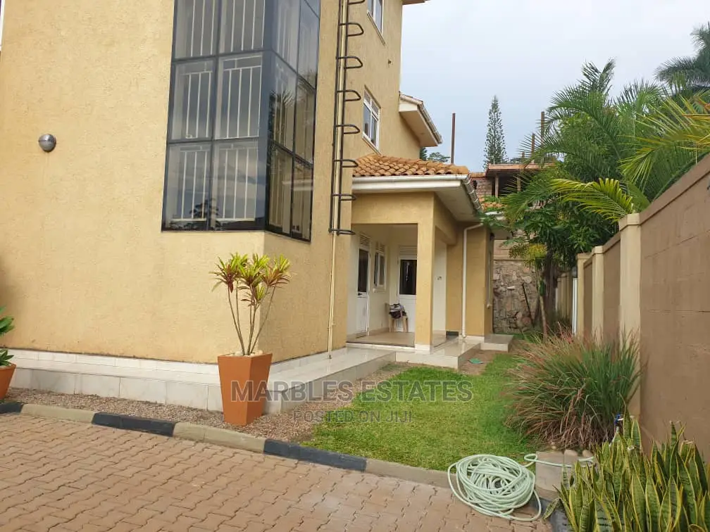 Furnished 7bdrm House in Munyonyo, Central Division for Rent