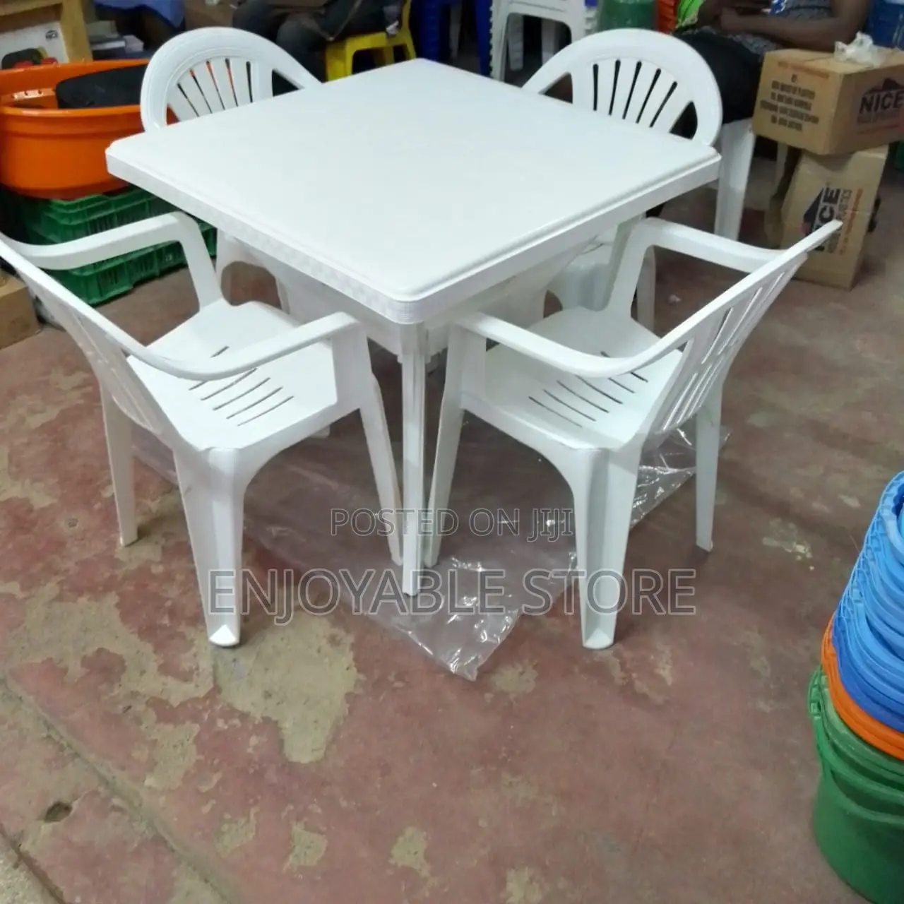 Plastic Restaurant Set Of Chairs And Strong Square Table