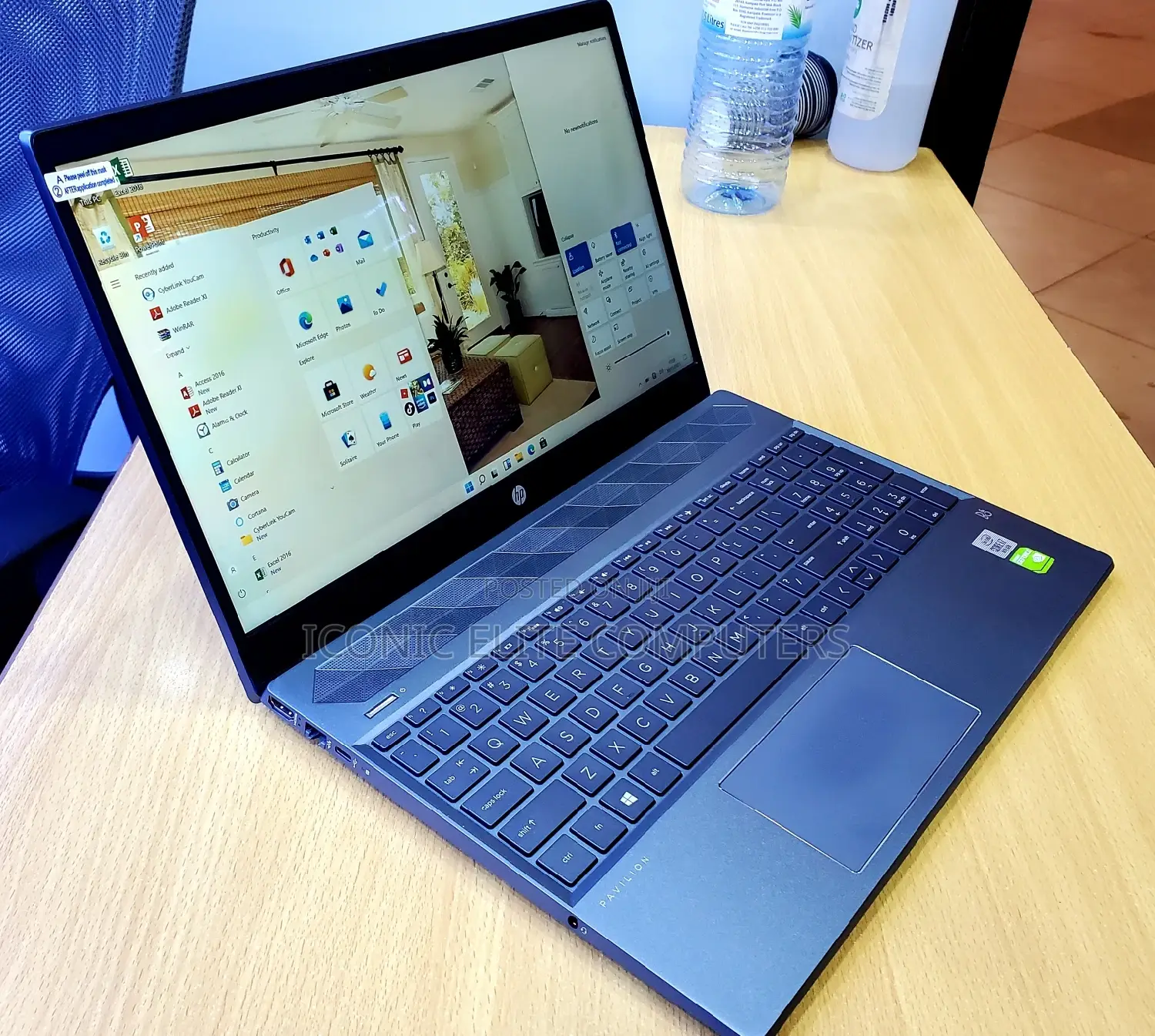 New Laptop HP Pavilion 15 8GB Intel Core I5 SSHD (Hybrid) 1T