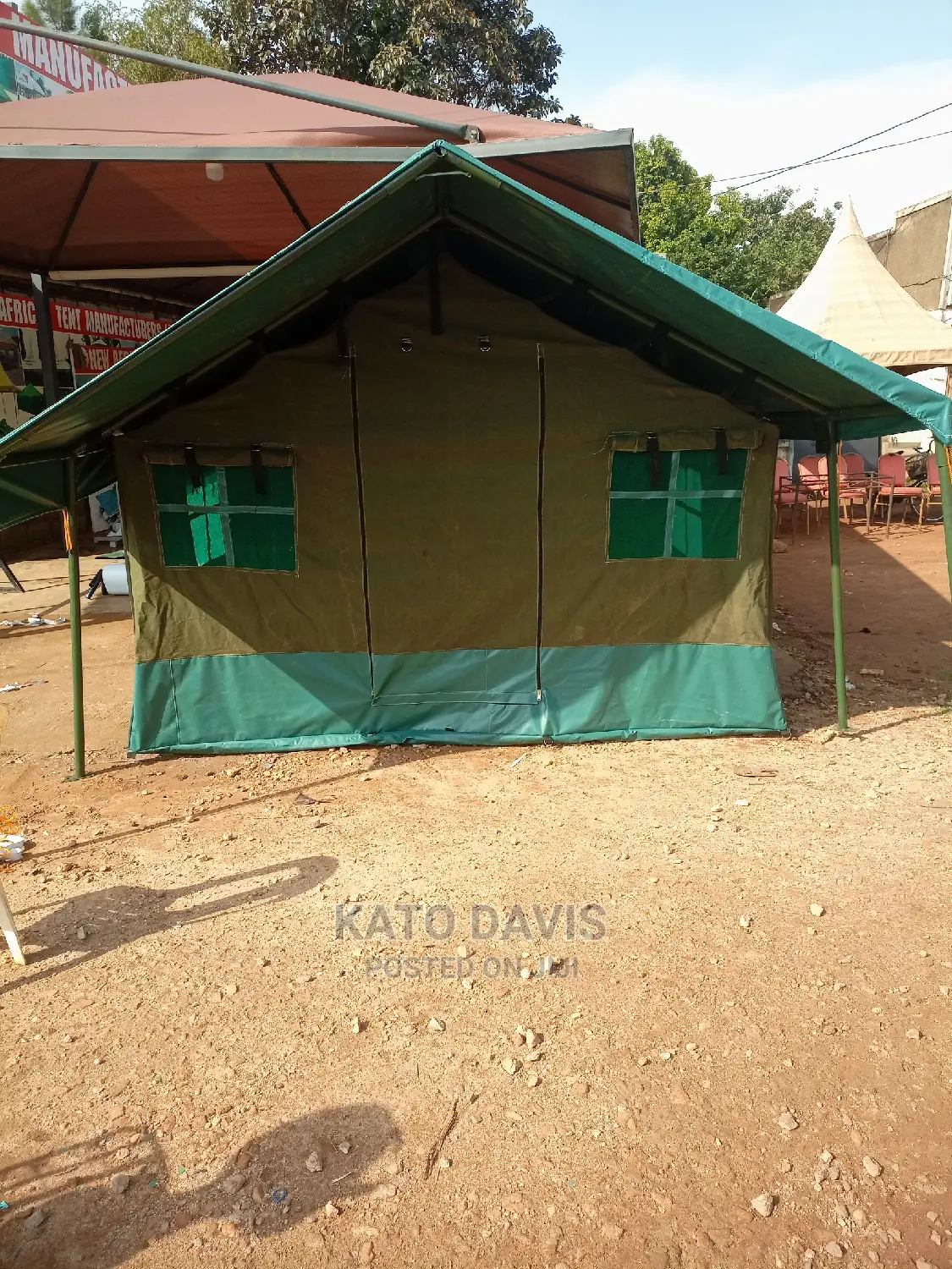 8 People Sleeping Tent