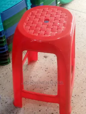 Kenpoly Stool, Red Colour