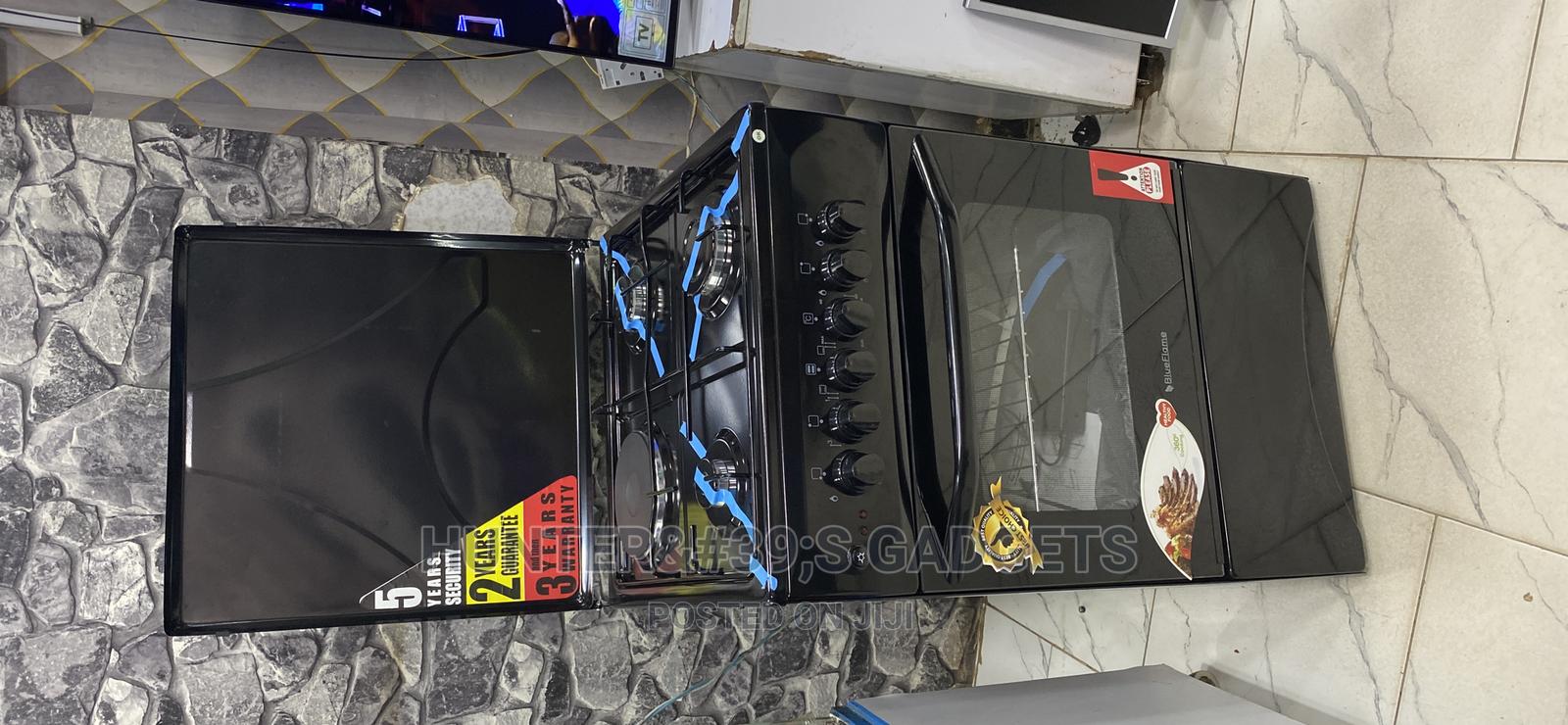 Blueframe 50x50 With 3 Gas Banners and One Electric Hot Plat in Central