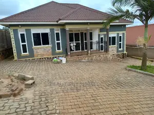 Furnished 3bdrm House in Kira Corporates for Sale