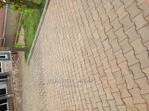 Furnished 3bdrm House in Kira Corporates for Sale