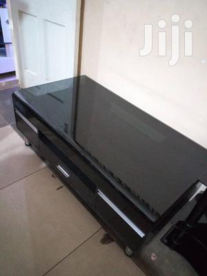 Exective Center Table