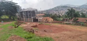 Very Beautiful Half Acre on in Heart of Makindye Kizungu