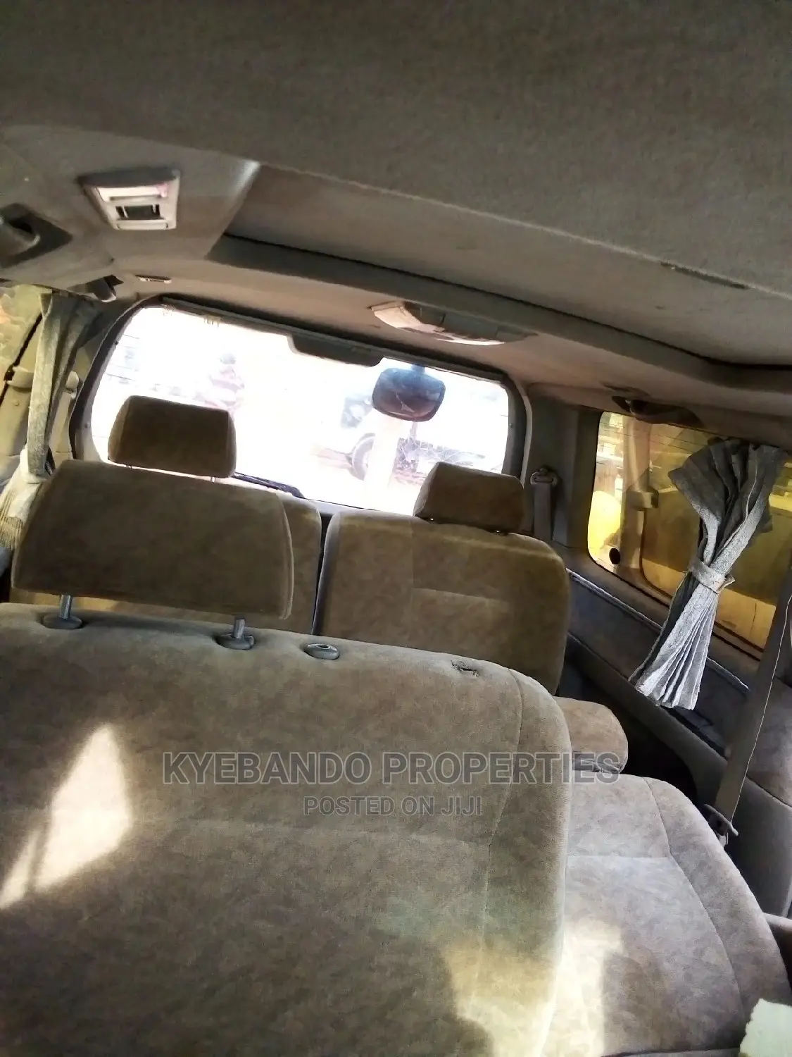 Nissan Elgrand 1999 White