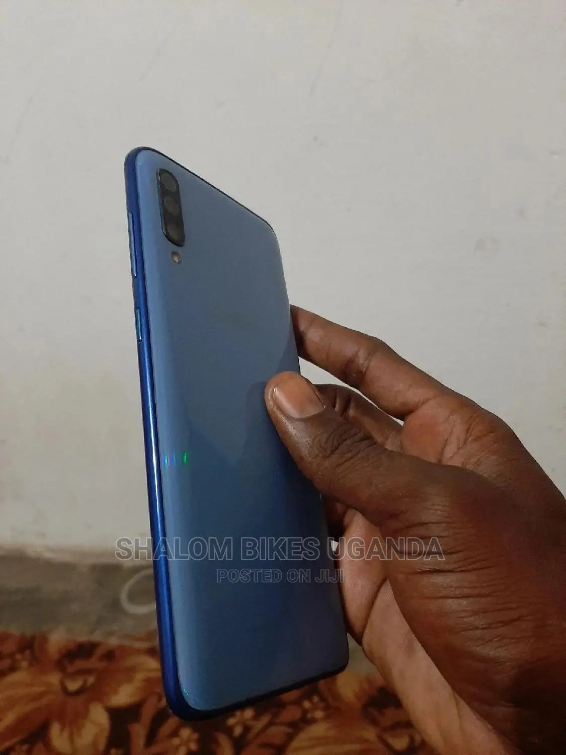 New Samsung Galaxy A70 128 GB Blue