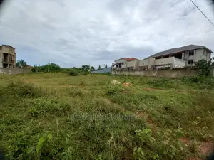 Kira 100×100 in High End Area on Sell
