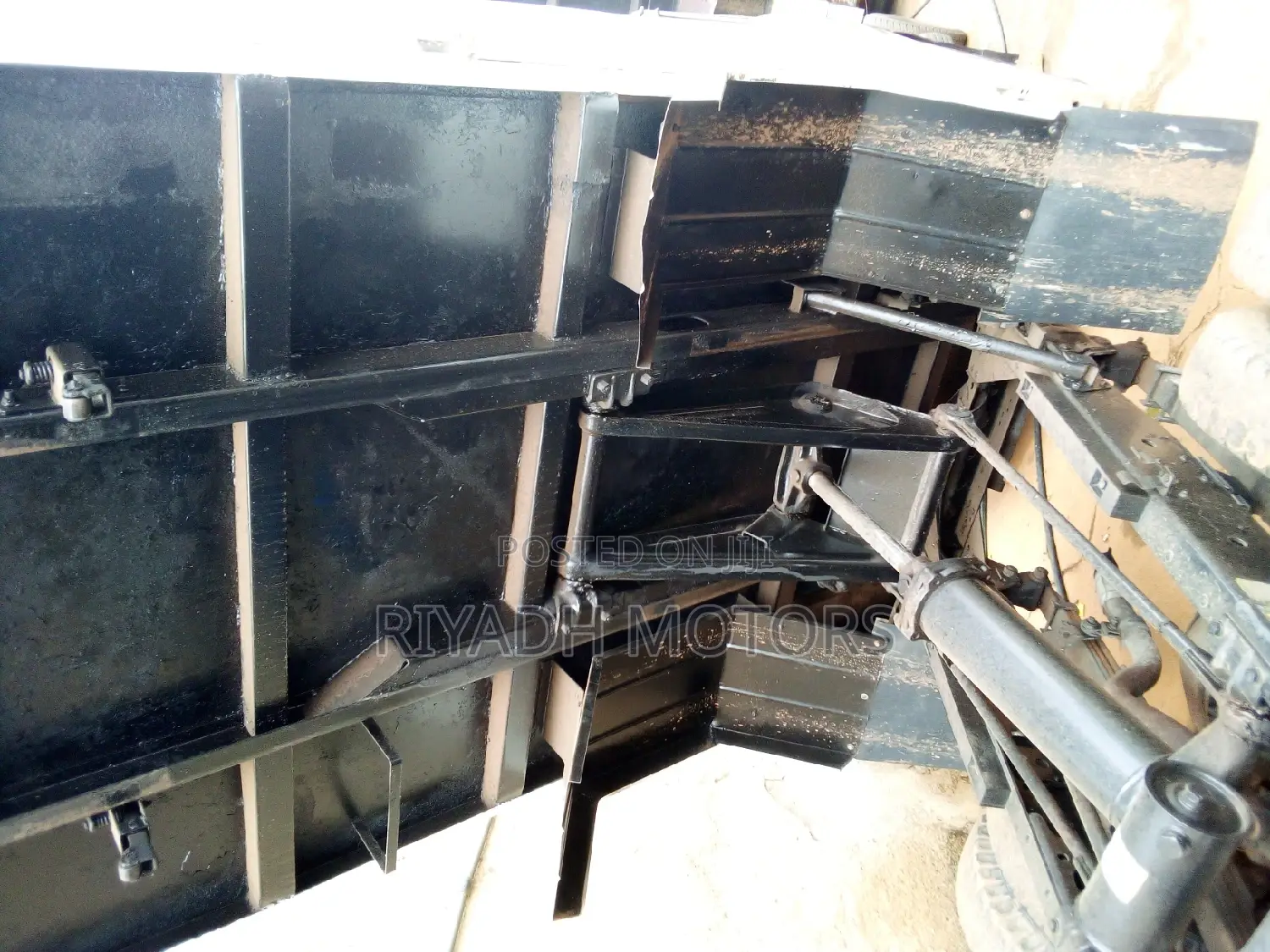 Isuzu Dumper 1991