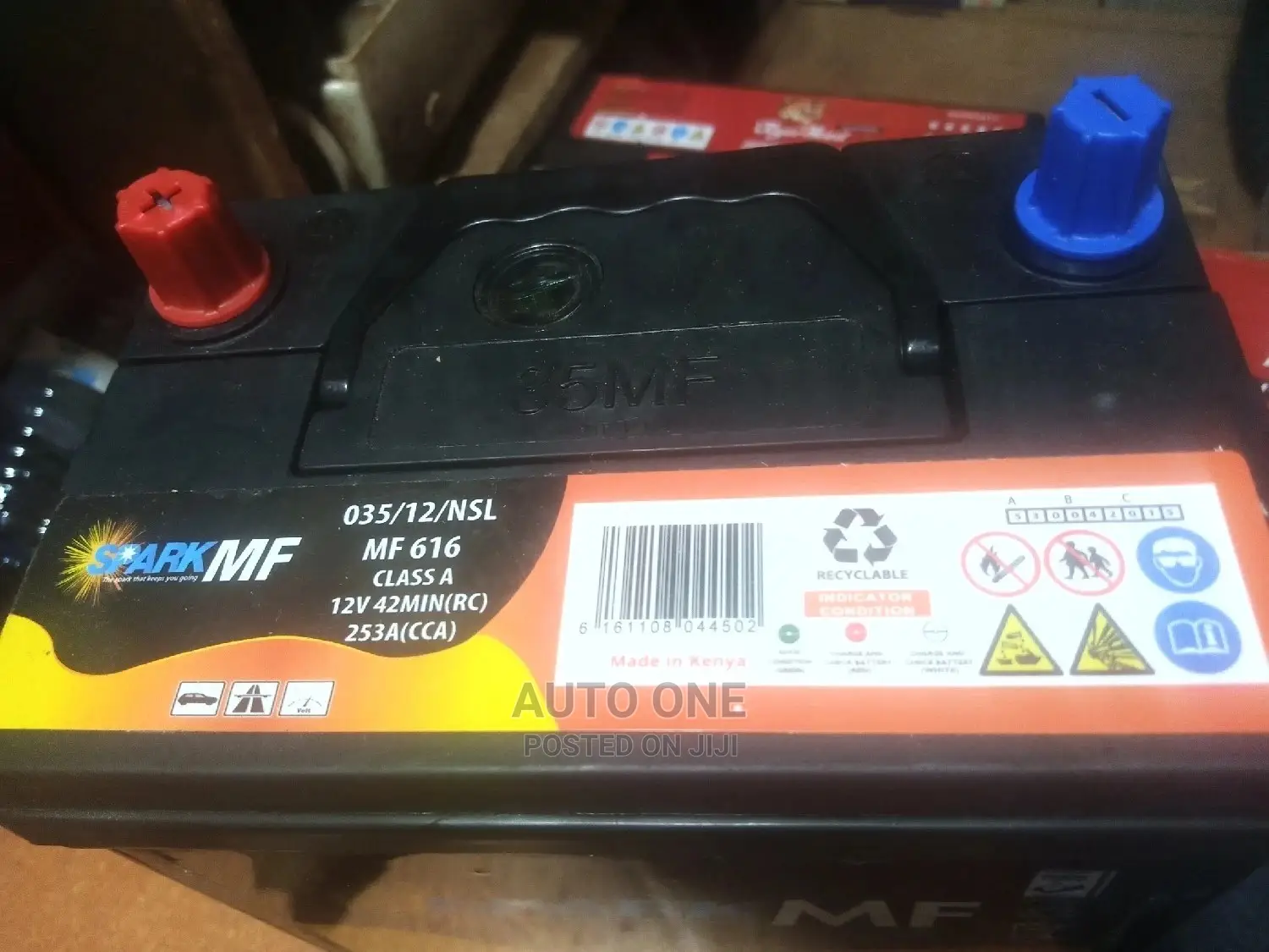 N40 Maintenance Free Spark Batteries
