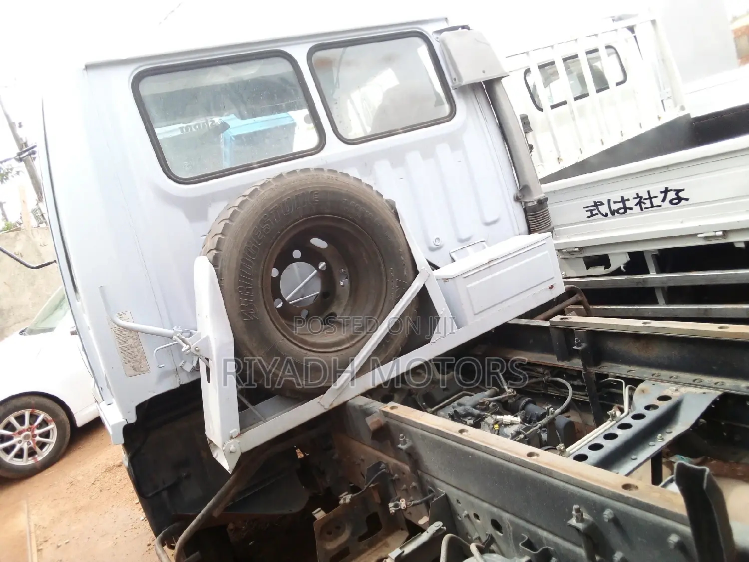 Hino 1990 in Good Condition