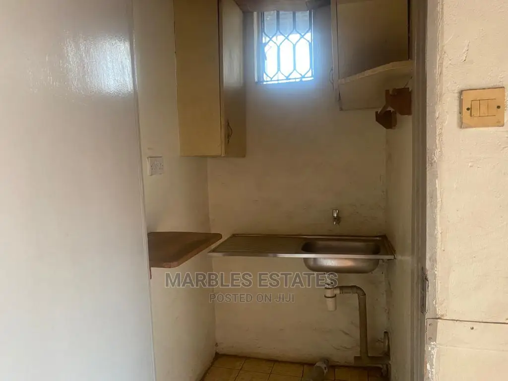 Office Space for Rent in Industrial Area at $143 Per Room
