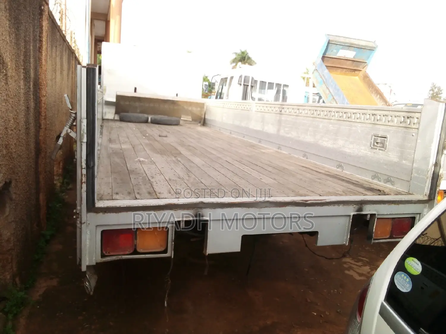 Fuso Truck in Good Condition