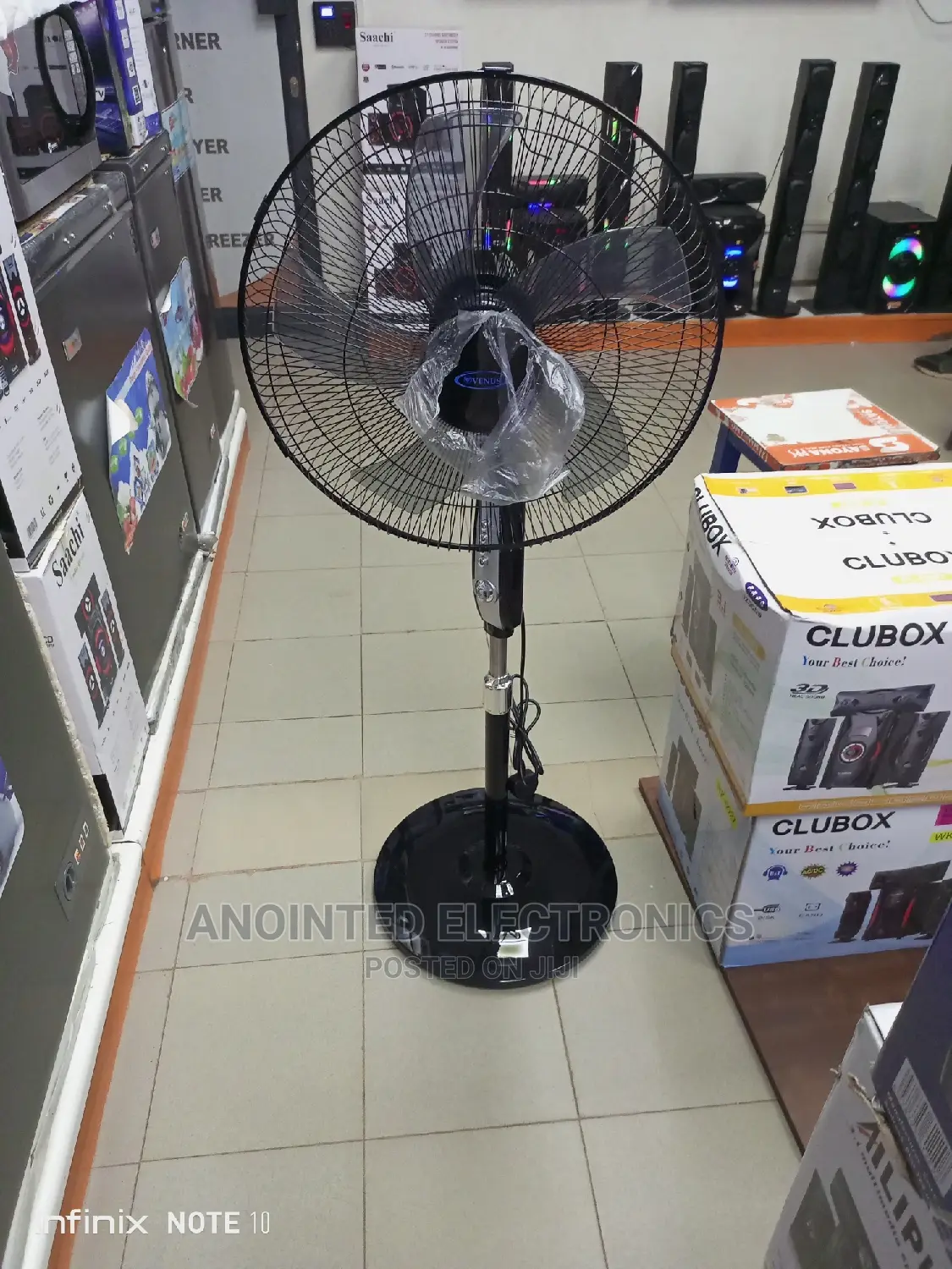 Venus Stand Fan Black