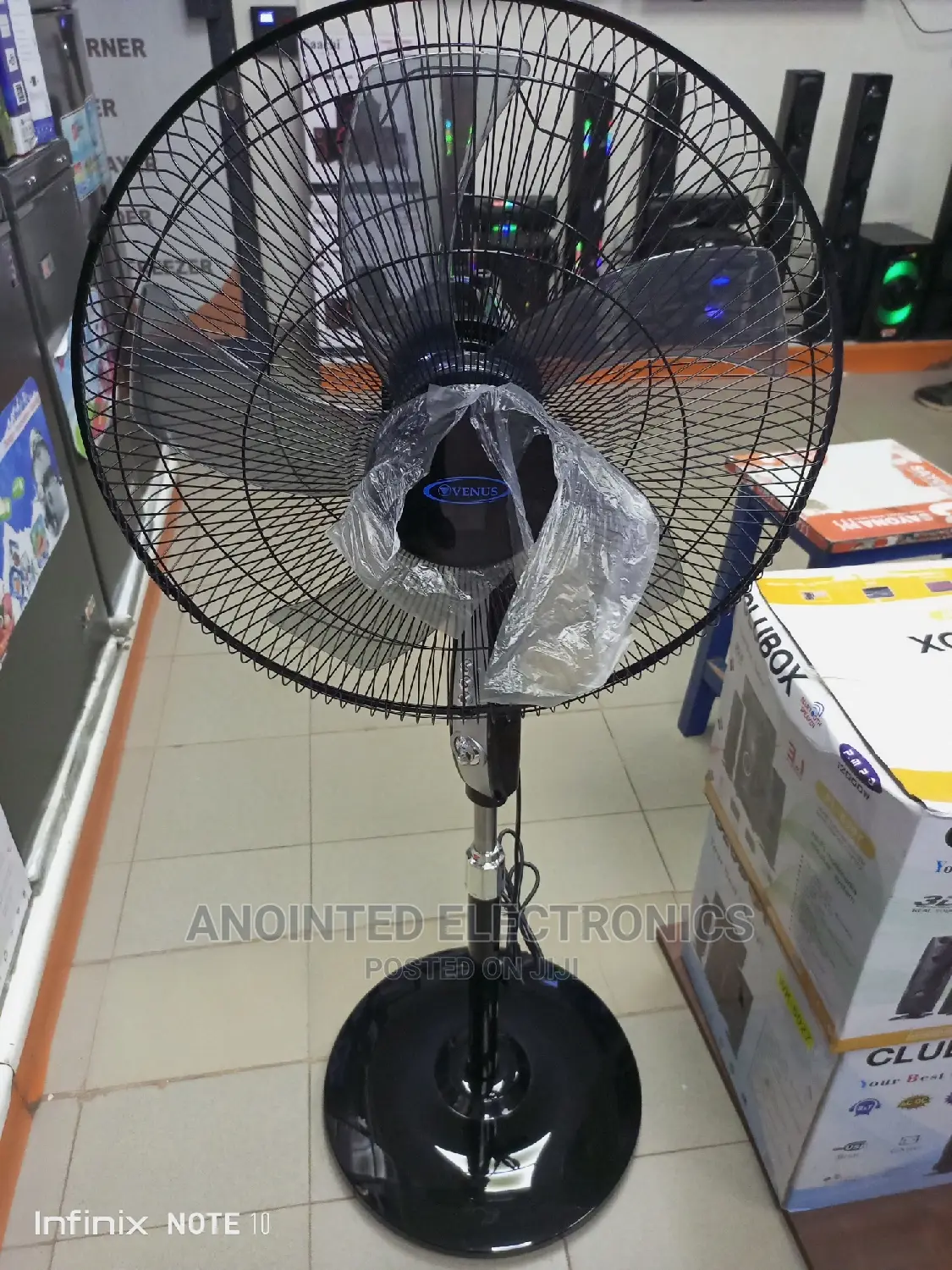 Venus Stand Fans