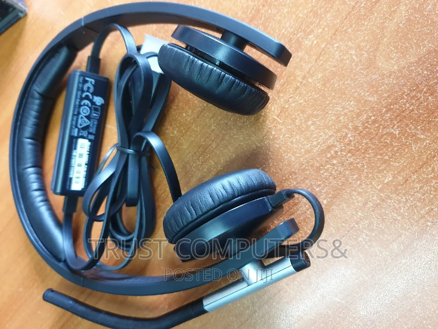 Logitech H650e Headset With Noise Cancelling Mic