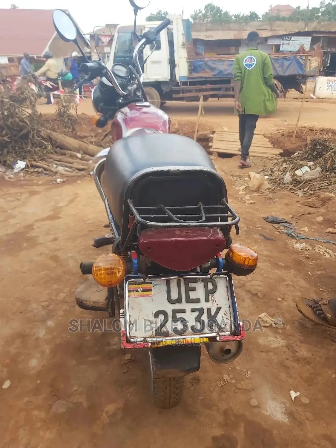 New Bajaj Boxer 2019 Red