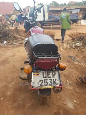 New Bajaj Boxer 2019 Red
