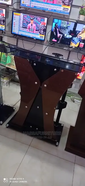 Executive Glass Pulpits