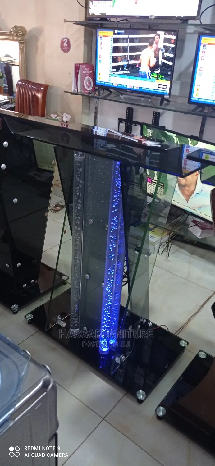 Executive Glass Pulpits