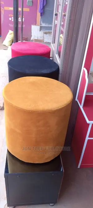 Brand New Pouf