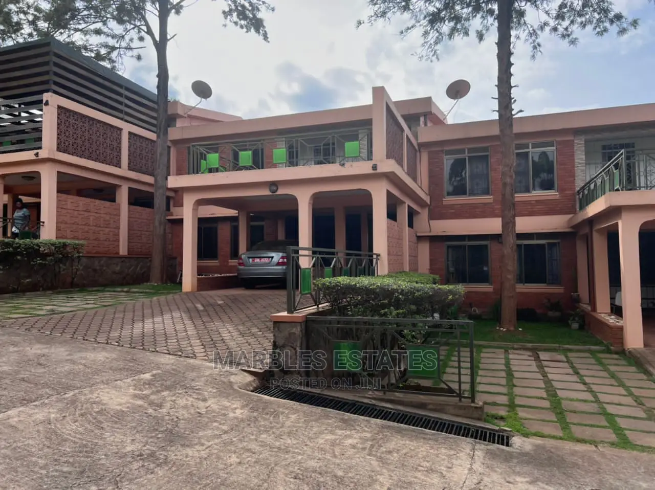 4bdrm Townhouse/Terrace in Naguru, Central Division for Rent
